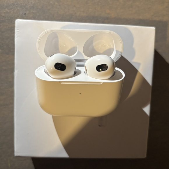 Airpods Pro Style 2nd Gen - Picture 2 of 2